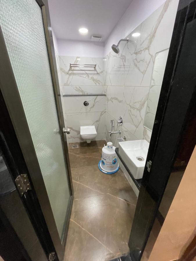 Hotel Vardhan Silvassa Zewnętrze zdjęcie